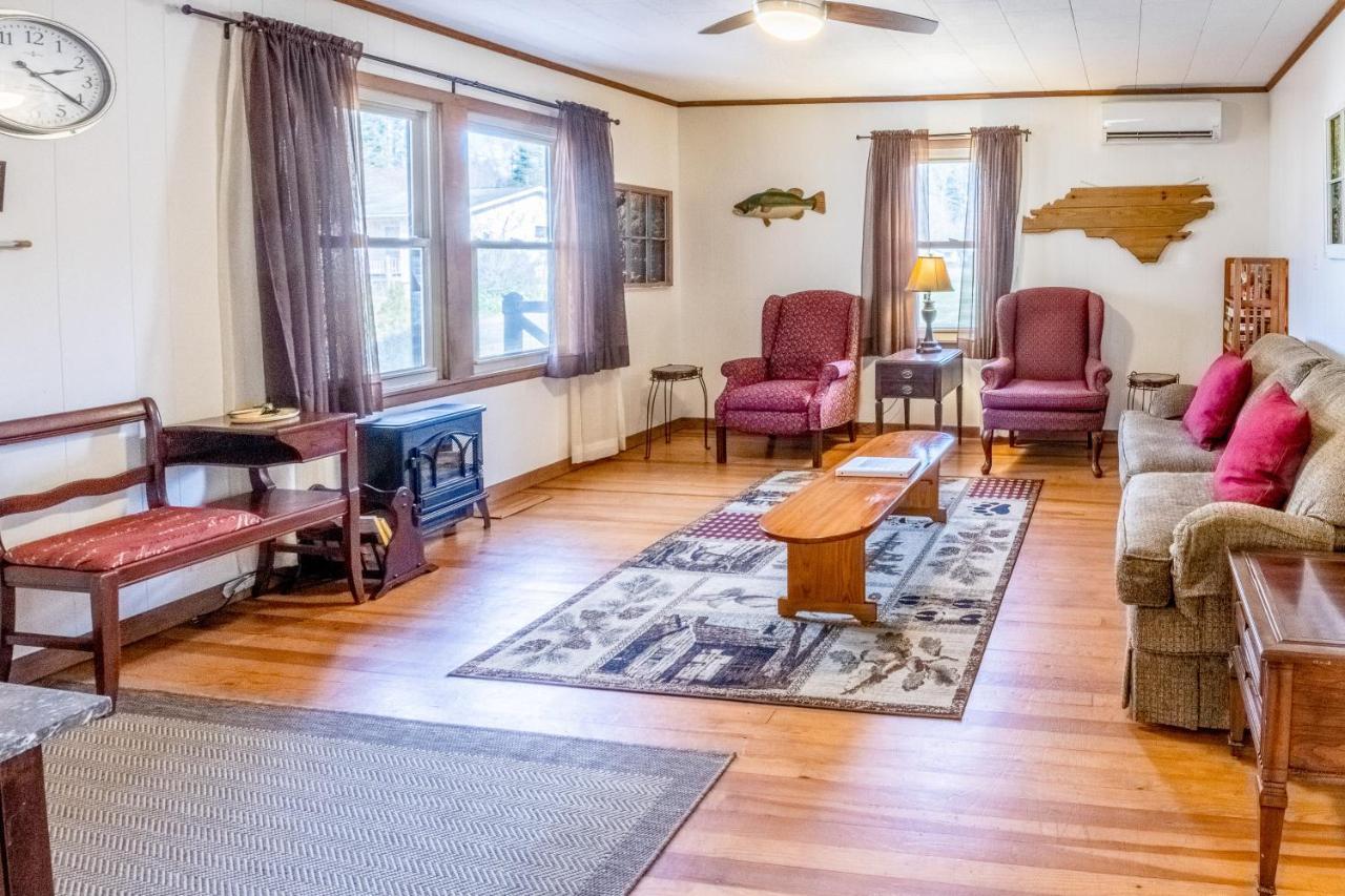 Deep Creek Shambala Villa Bryson City Exterior photo