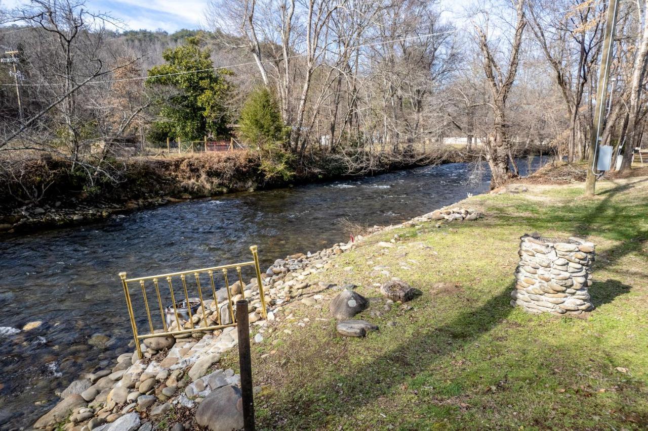 Deep Creek Shambala Villa Bryson City Exterior photo